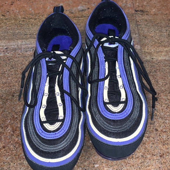 Nike Vapormax in Persian Violet - rare color - Picture 3 of 10